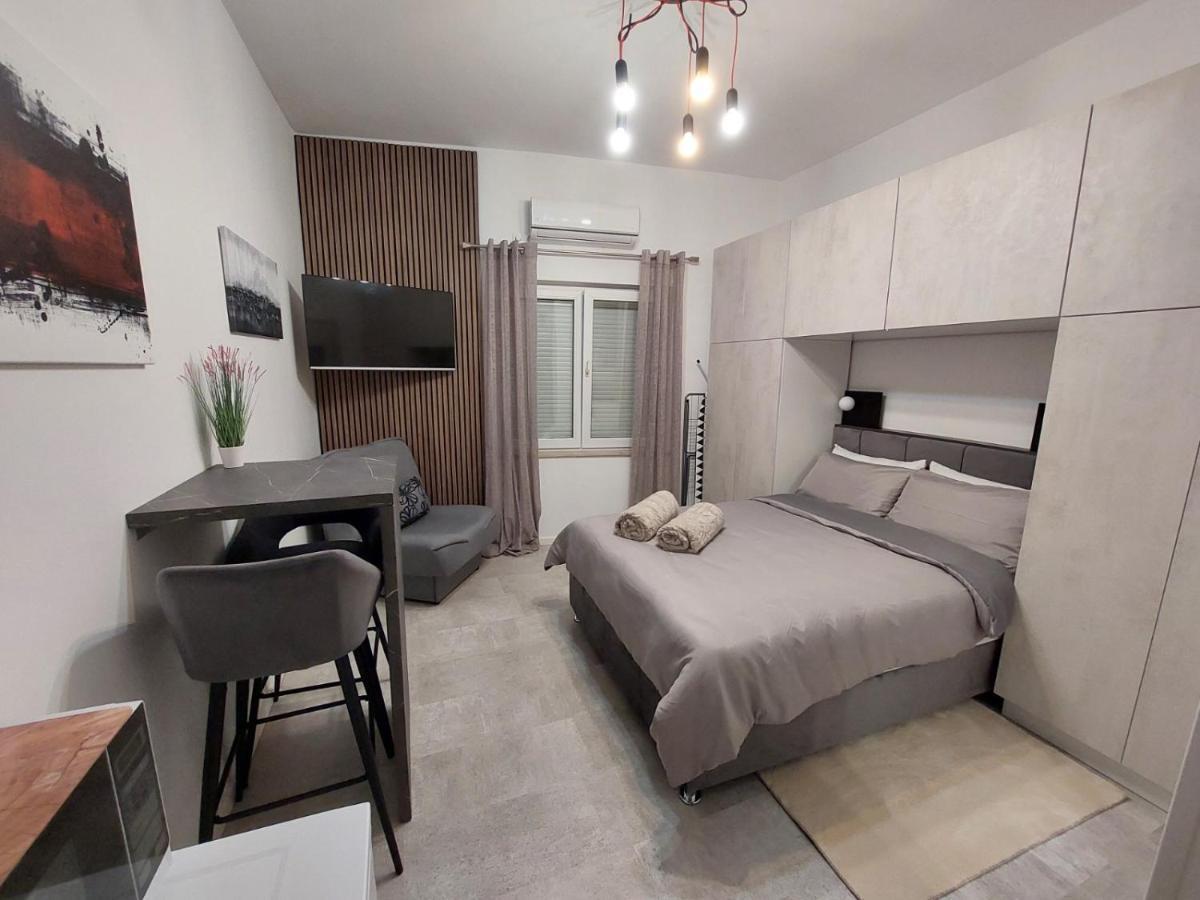 Stefan 2 Apartment