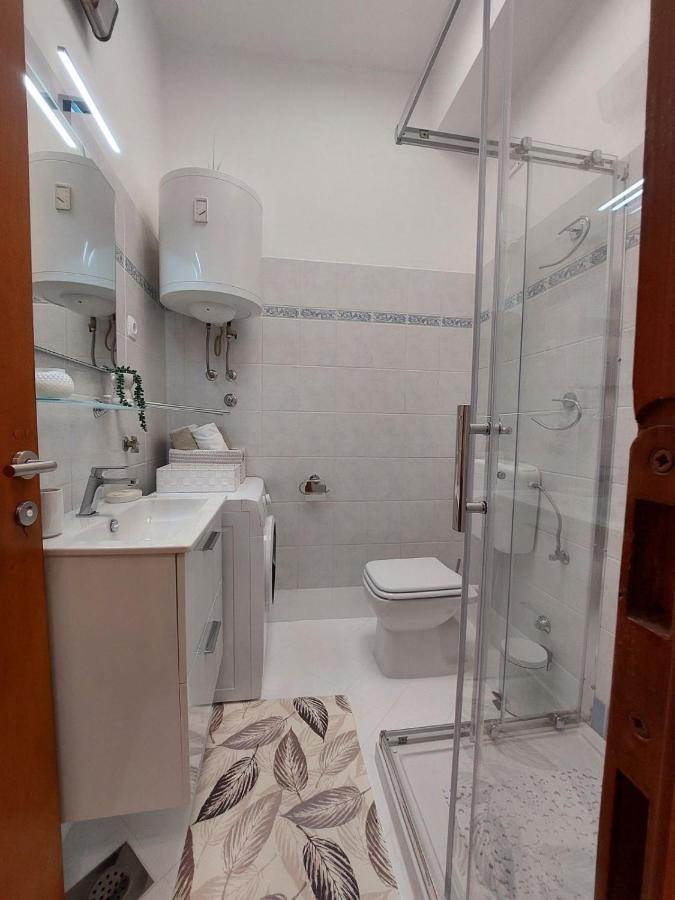 Stefan 2 Apartma